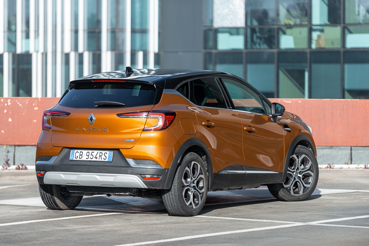 Renault Captur E-Tech Plug-in Hybrid: la prova su strada