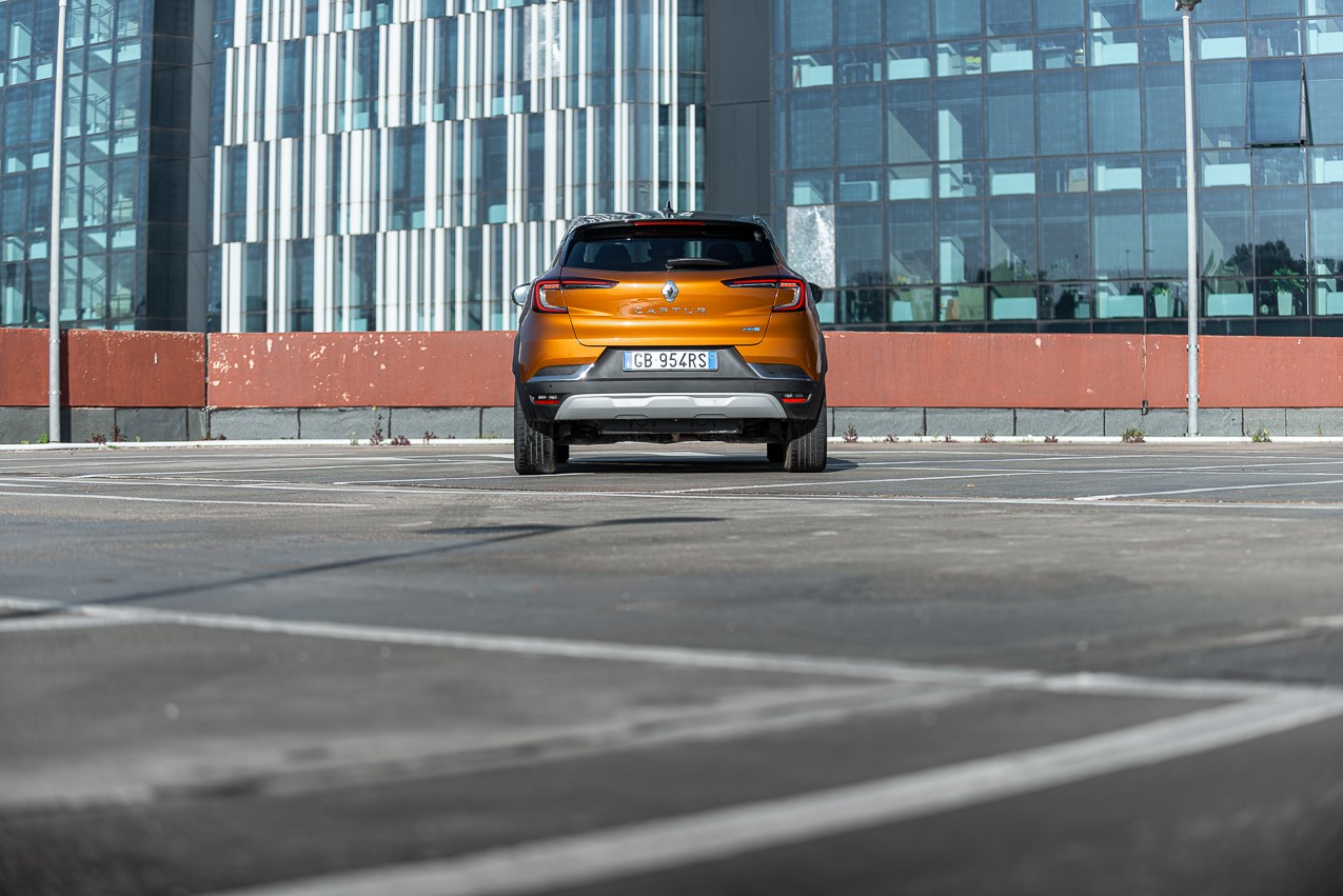 Renault Captur E-Tech Plug-in Hybrid: la prova su strada