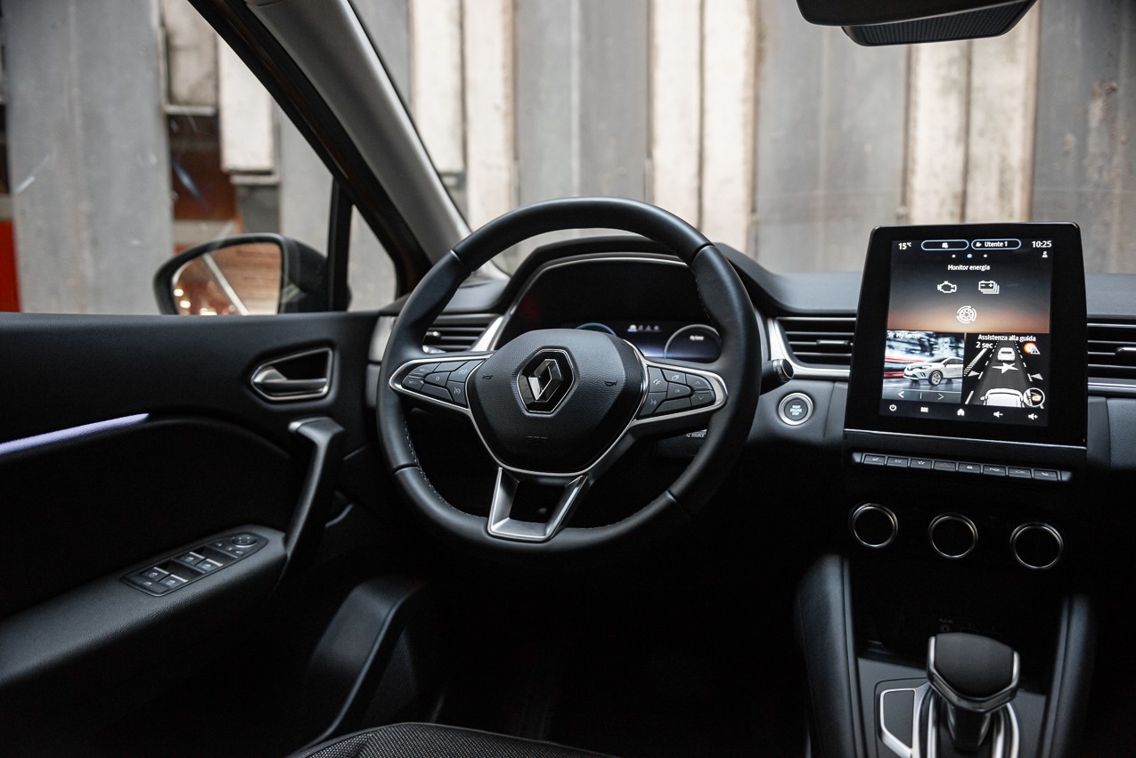 Renault Captur E-Tech Plug-in Hybrid: la prova su strada