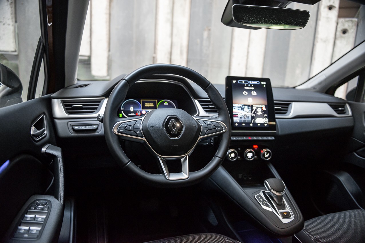 Renault Captur E-Tech Plug-in Hybrid: la prova su strada