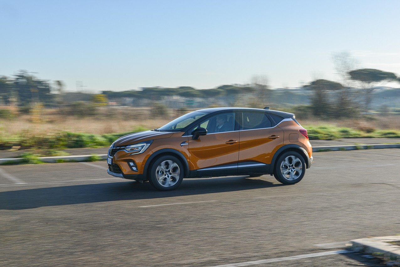 Renault Captur E-Tech Plug-in Hybrid: la prova su strada