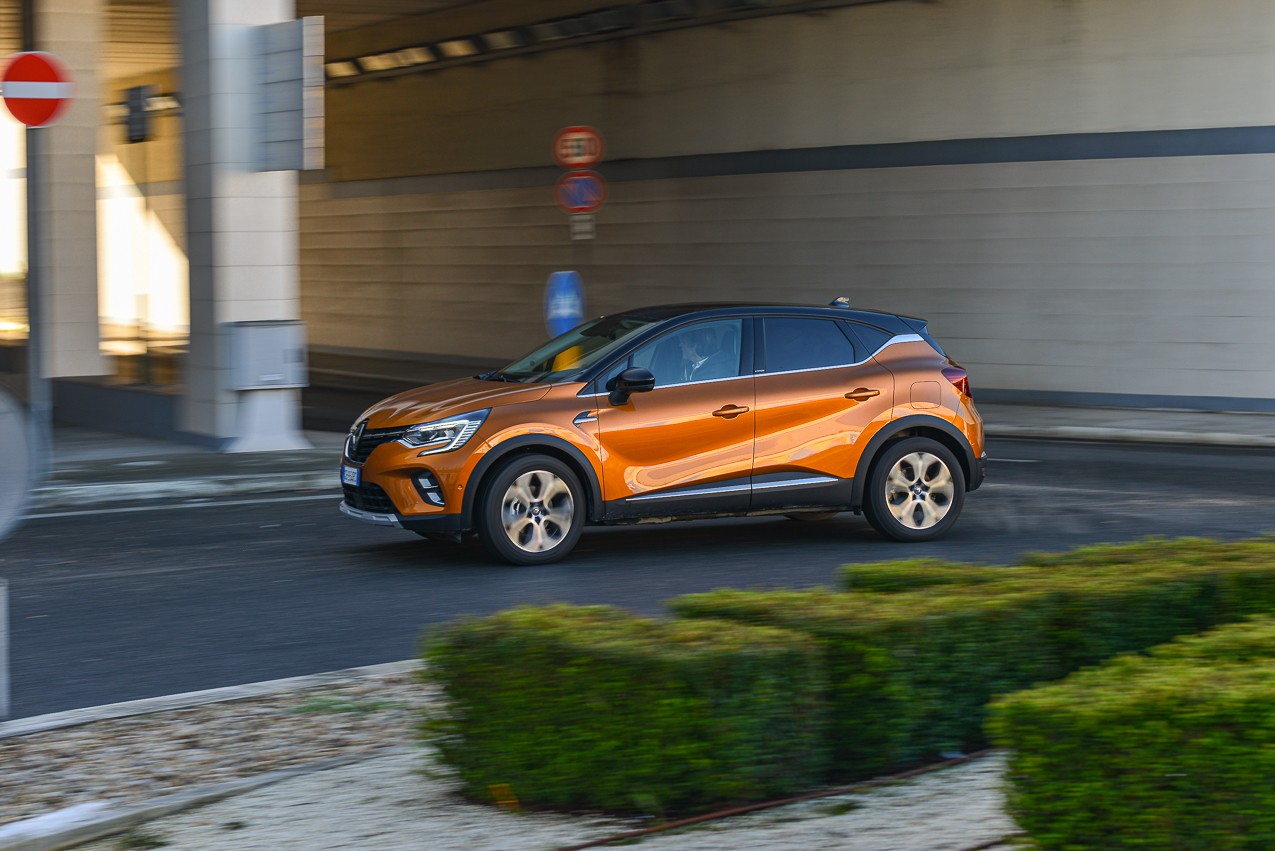 Renault Captur E-Tech Plug-in Hybrid: la prova su strada