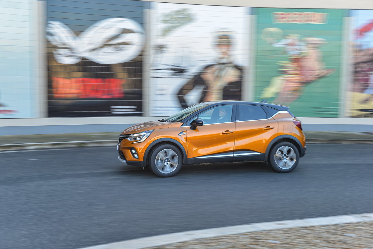 Renault Captur E-Tech Plug-in Hybrid: la prova su strada