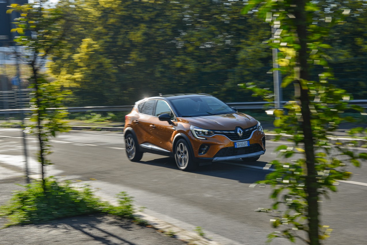 Renault Captur E-Tech Plug-in Hybrid: la prova su strada