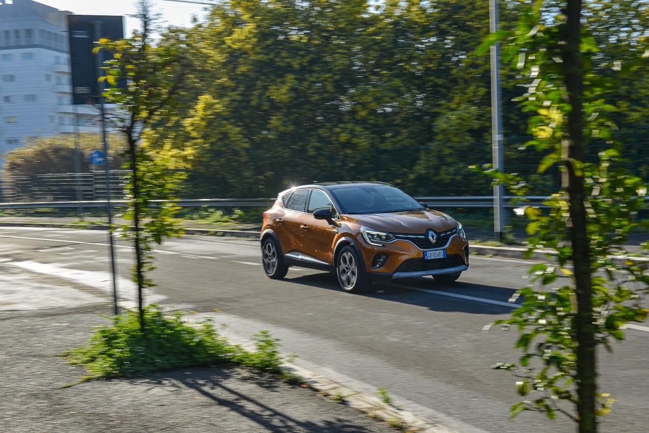 Renault Captur E-Tech Plug-in Hybrid: la prova su strada