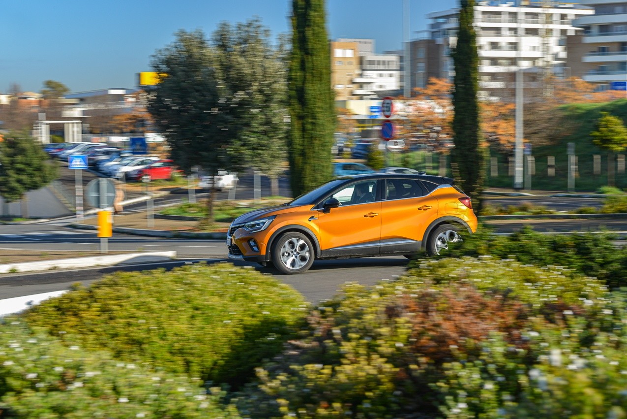 Renault Captur E-Tech Plug-in Hybrid: la prova su strada