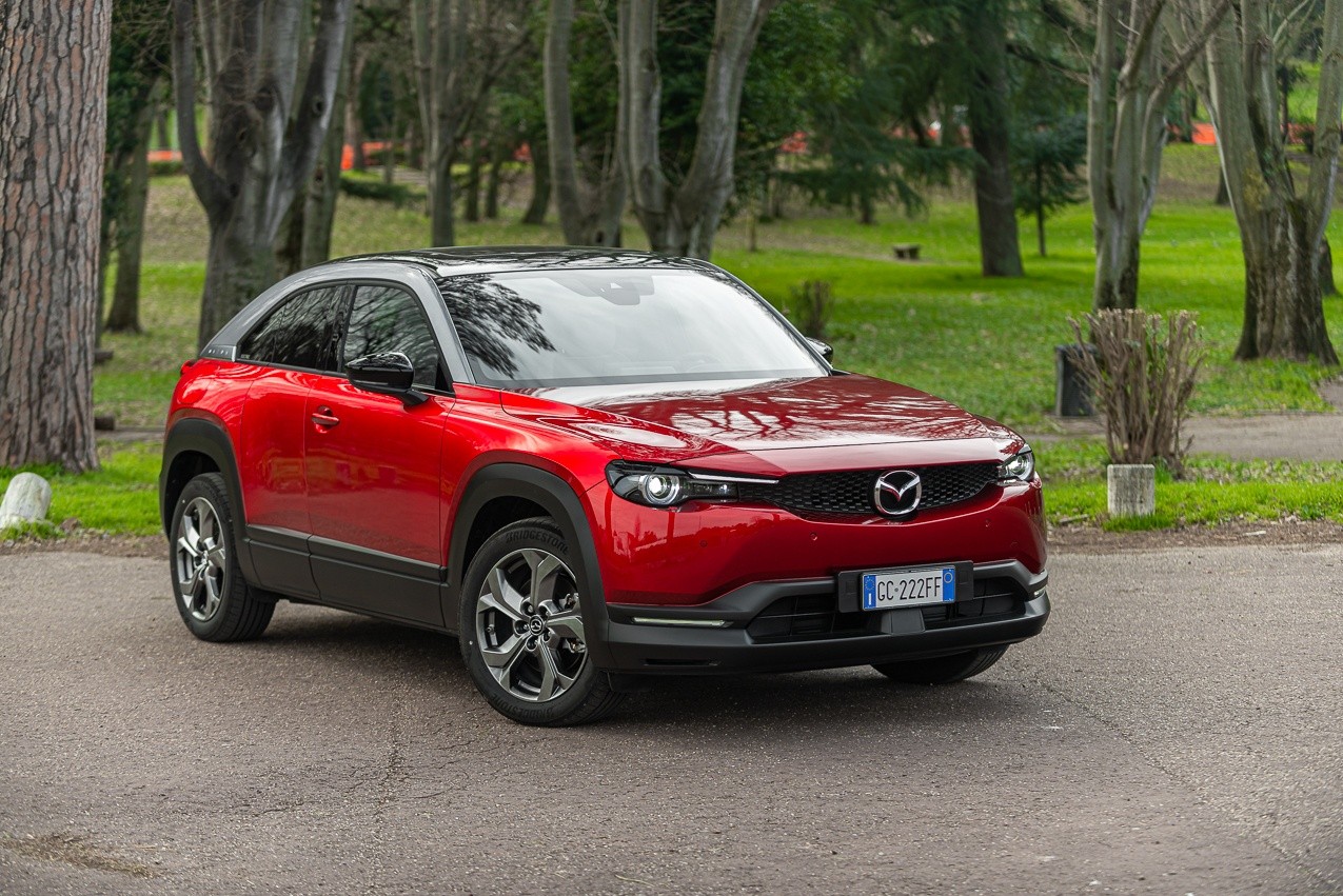 Mazda MX-30: la prova su strada