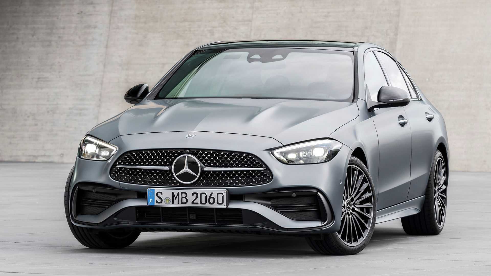 Nuova Mercedes Classe C 2021: le immagini ufficiali