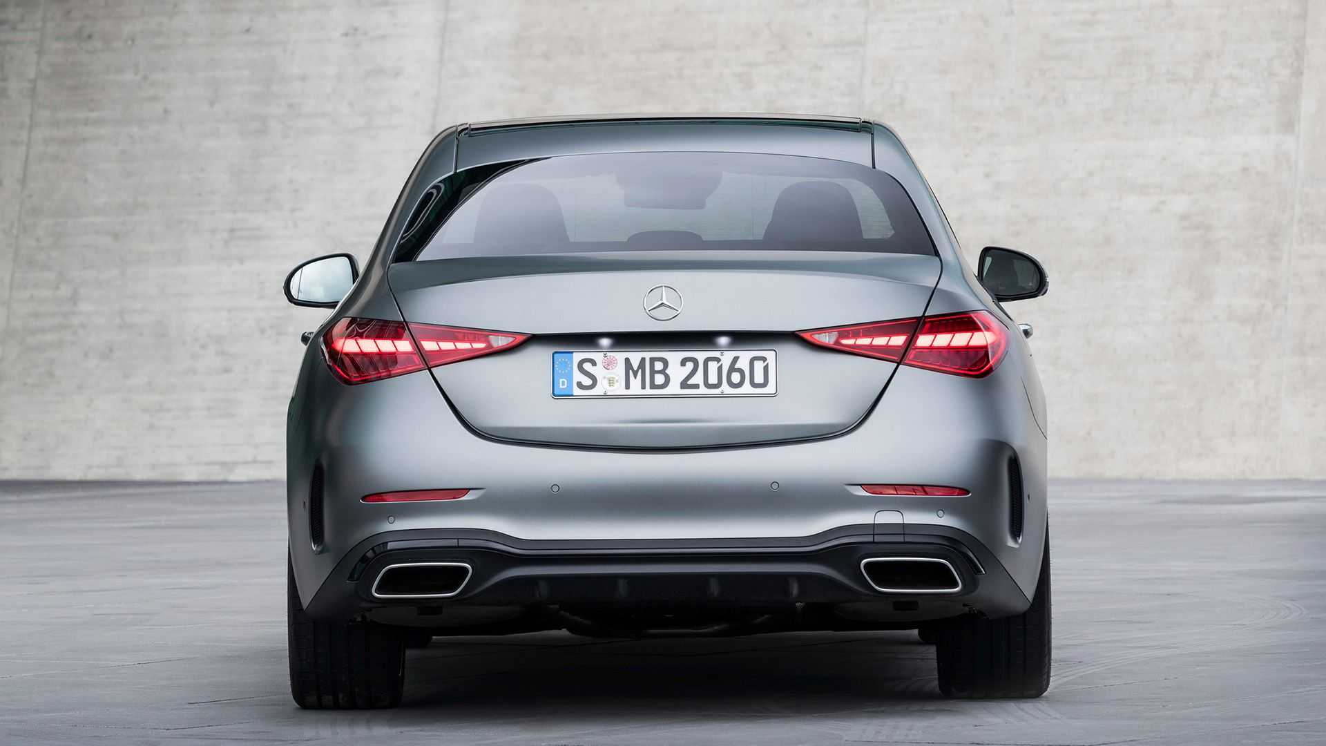 Nuova Mercedes Classe C 2021: le immagini ufficiali