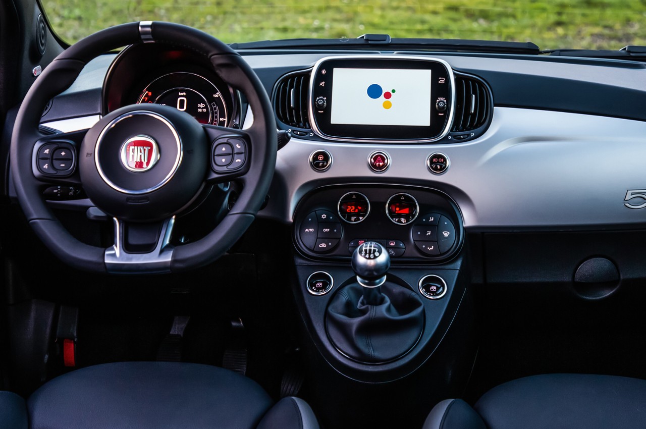 Fiat 500 Hey Google