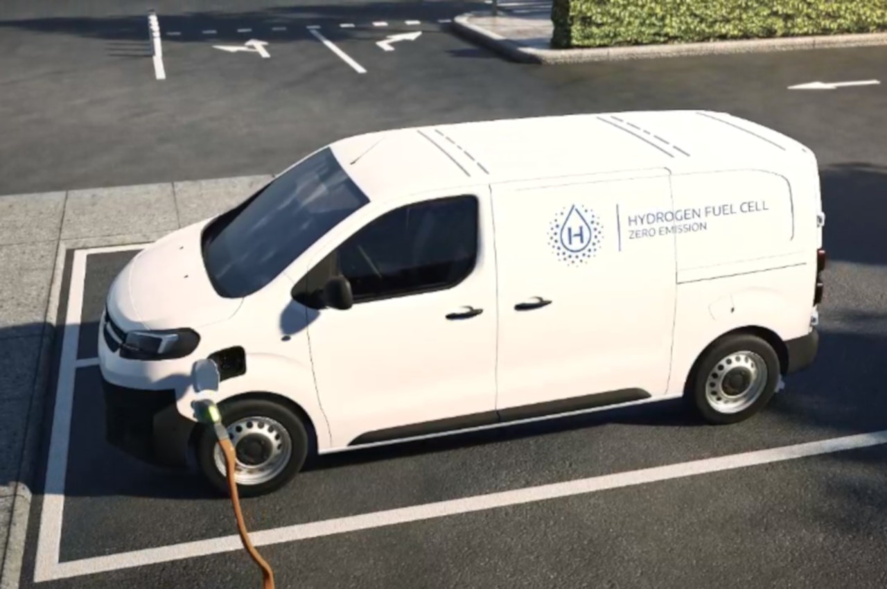 Stellantis Plug-in Hybrid Hydrogen Fuel Cell per Citroen Jumpy, Opel Vivaro e Peugeot Expert