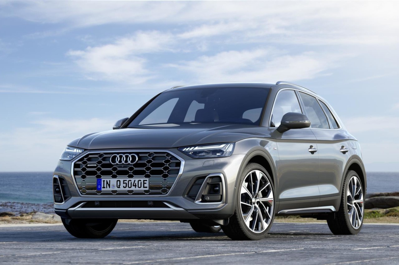 Audi Q5 TFSI e quattro S tronic 2021: immagini ufficiali