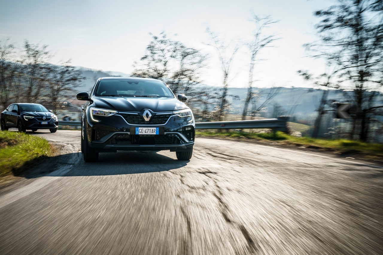 Renault Arkana: immagini ufficiali