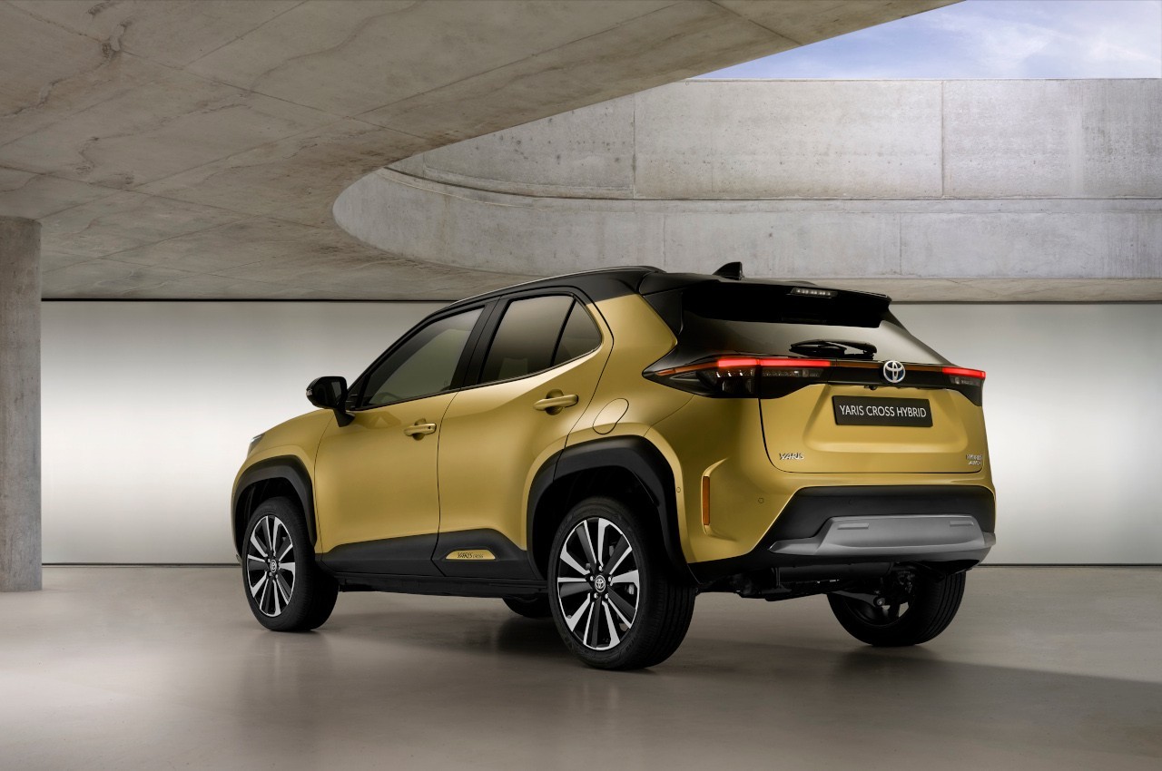 Toyota Yaris Cross Premiere Edition 2021: immagini ufficiali