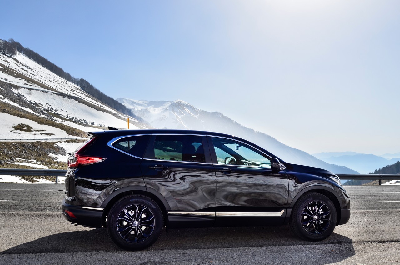 Honda CR-V e:HEV Sport Line: prova su strada