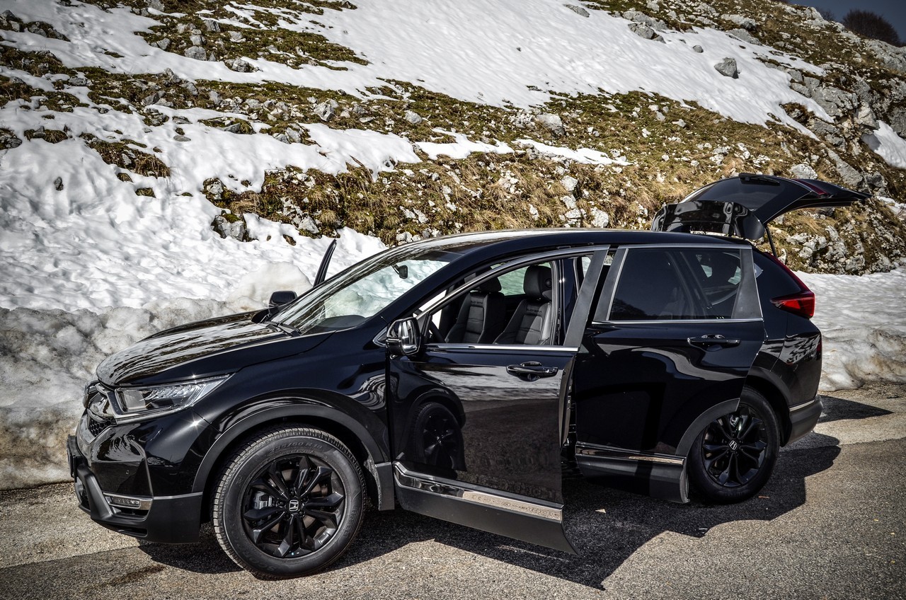 Honda CR-V e:HEV Sport Line: prova su strada