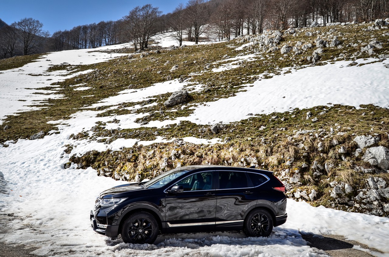 Honda CR-V e:HEV Sport Line: prova su strada