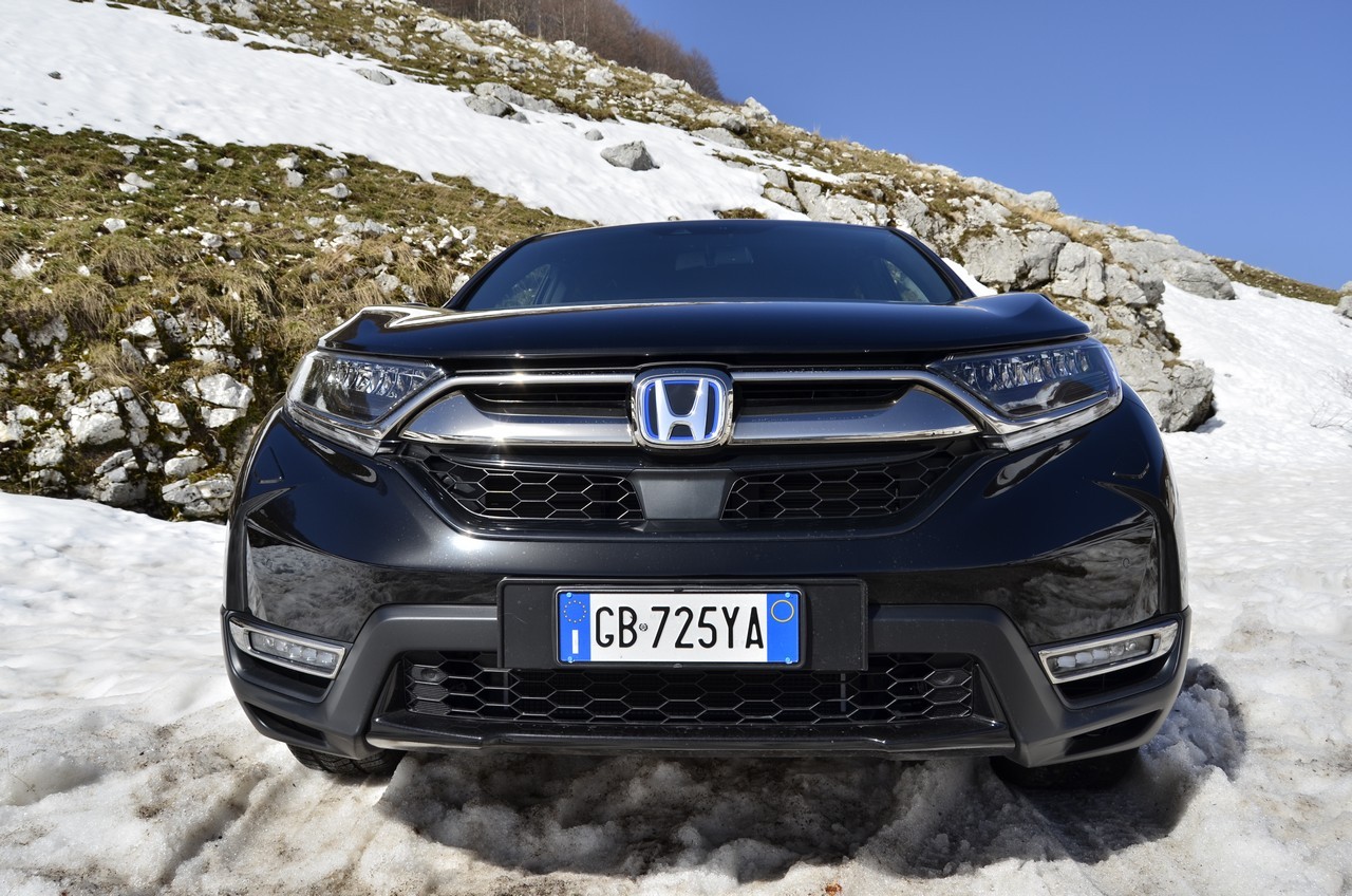 Honda CR-V e:HEV Sport Line: prova su strada