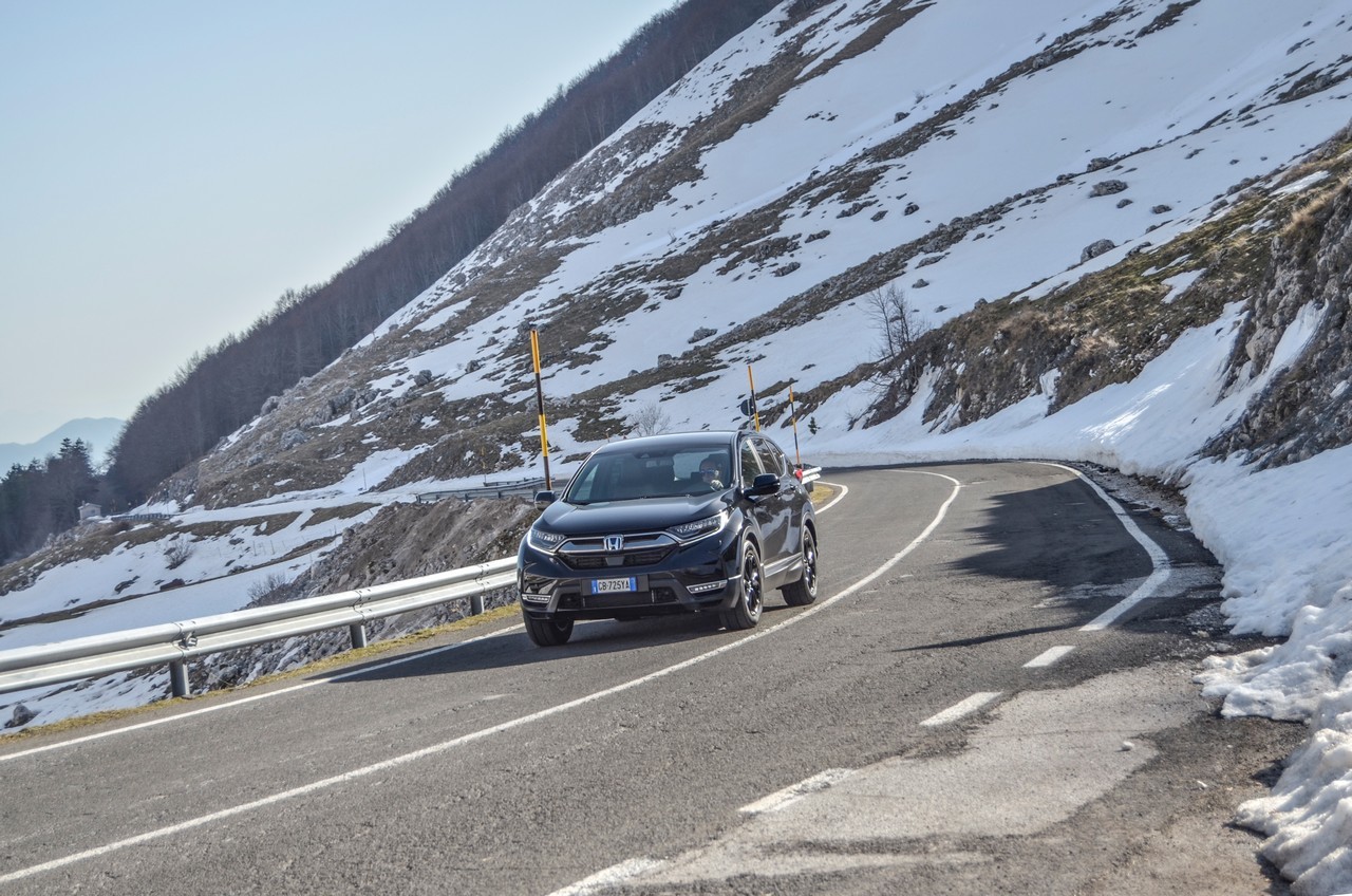 Honda CR-V e:HEV Sport Line: prova su strada