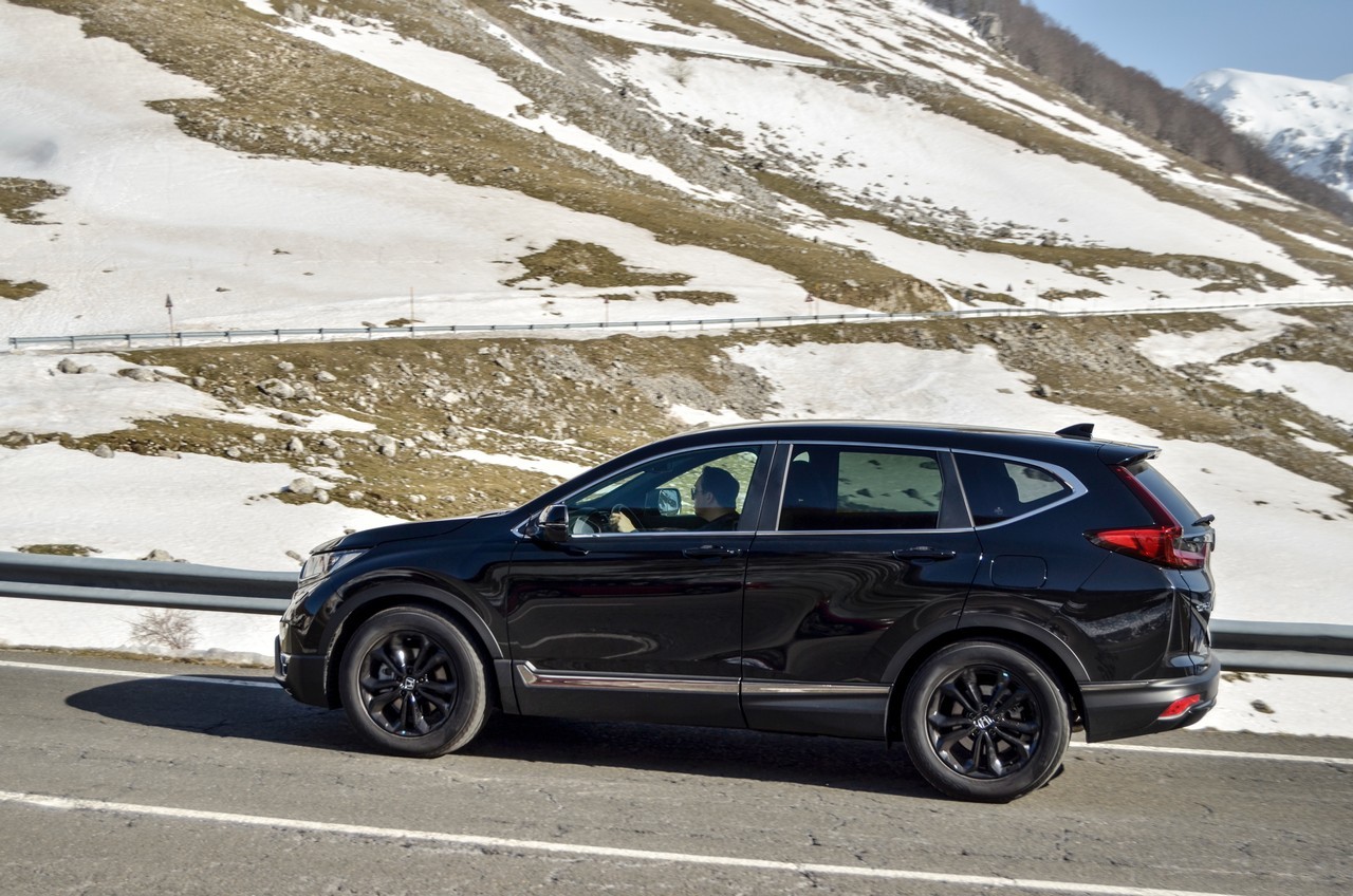 Honda CR-V e:HEV Sport Line: prova su strada