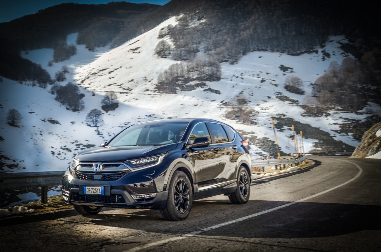 Honda CR-V e:HEV Sport Line: prova su strada