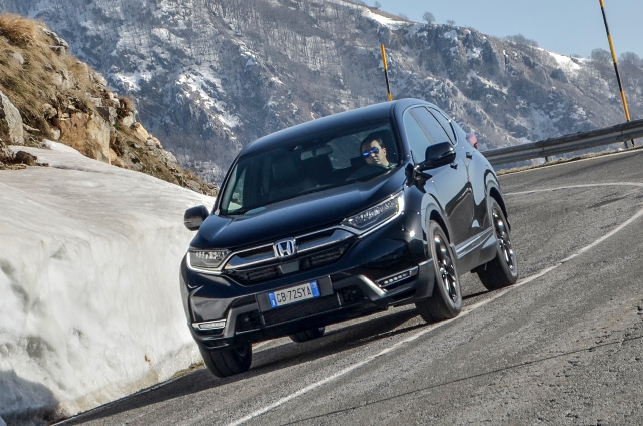 Honda CR-V e:HEV Sport Line: prova su strada