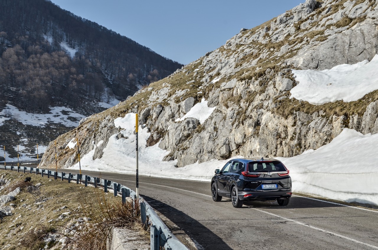 Honda CR-V e:HEV Sport Line: prova su strada