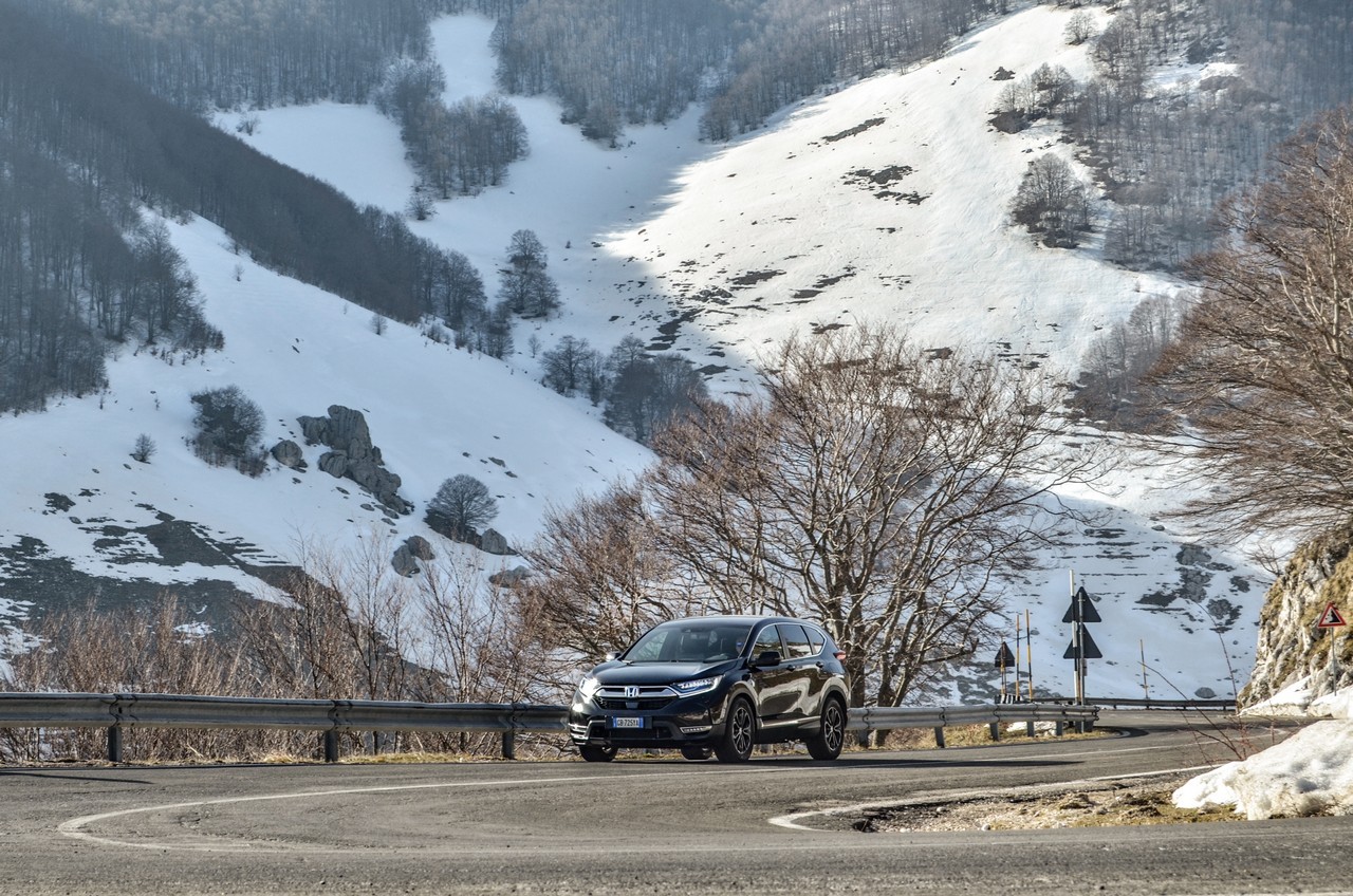 Honda CR-V e:HEV Sport Line: prova su strada