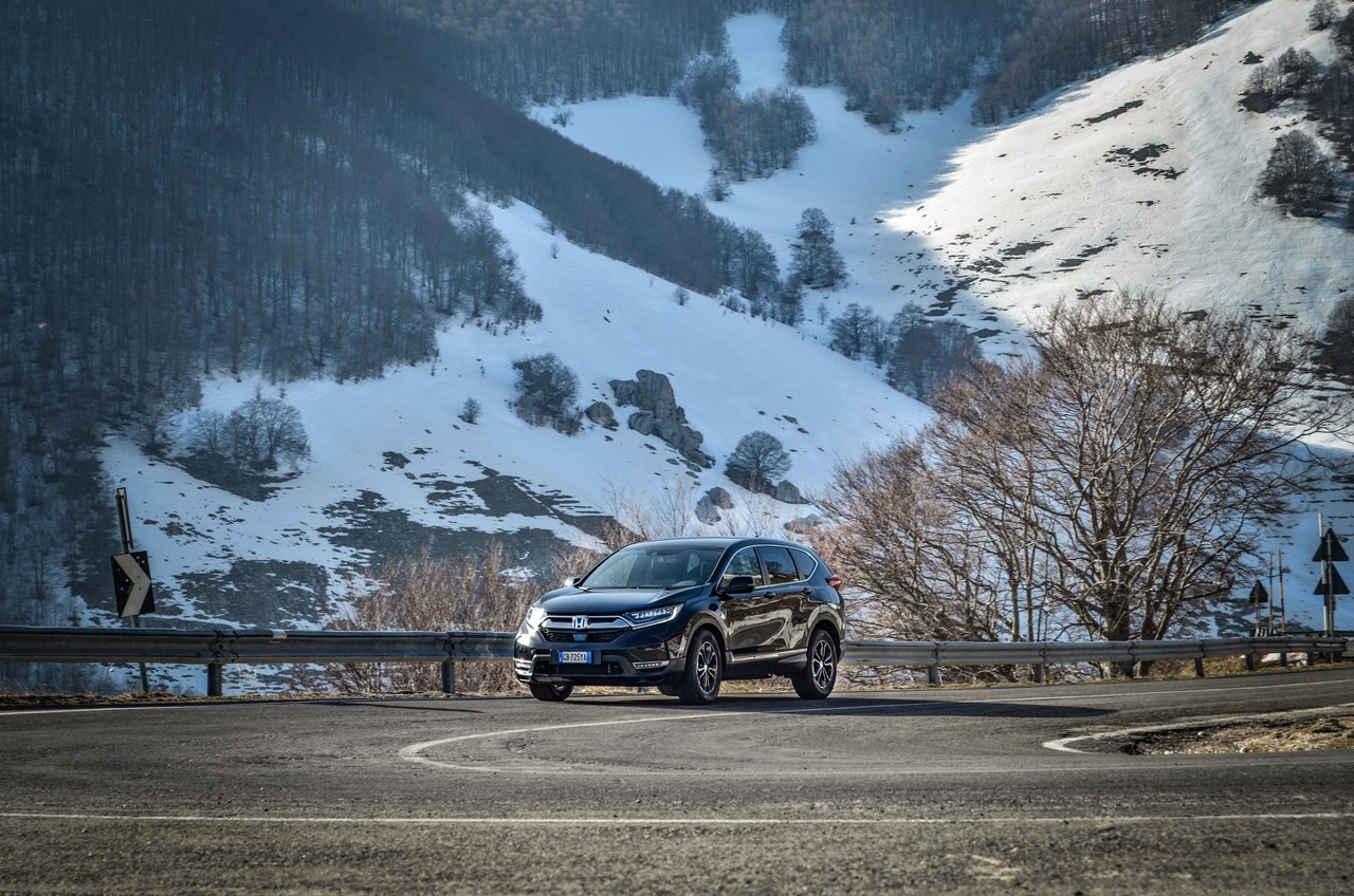 Honda CR-V e:HEV Sport Line: prova su strada