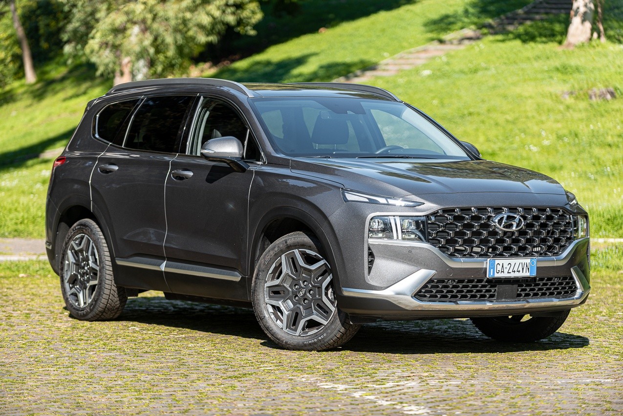 Hyundai Santa Fe 20th Anniversary 4WD: prova su strada