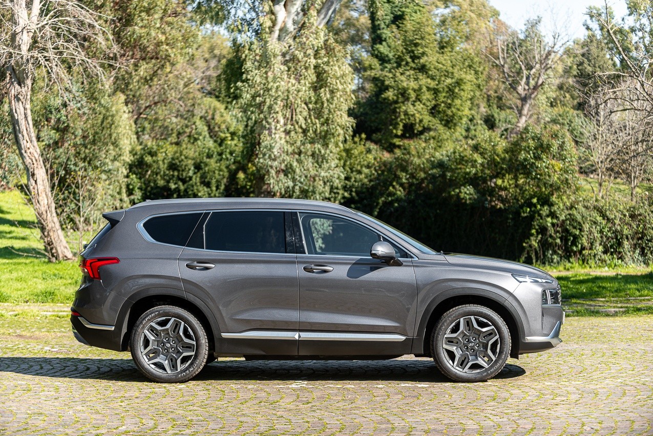 Hyundai Santa Fe 20th Anniversary 4WD: prova su strada