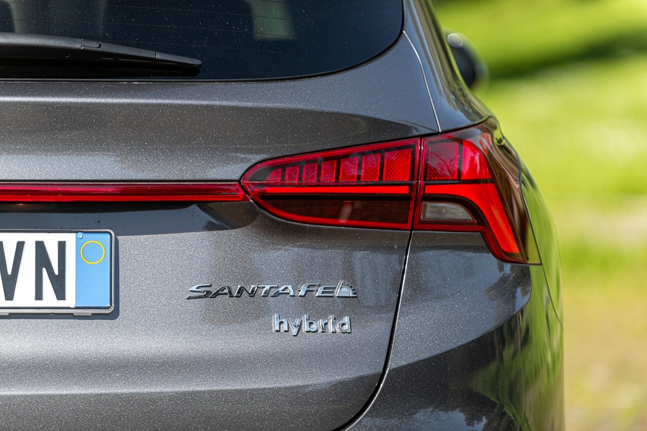 Hyundai Santa Fe 20th Anniversary 4WD: prova su strada