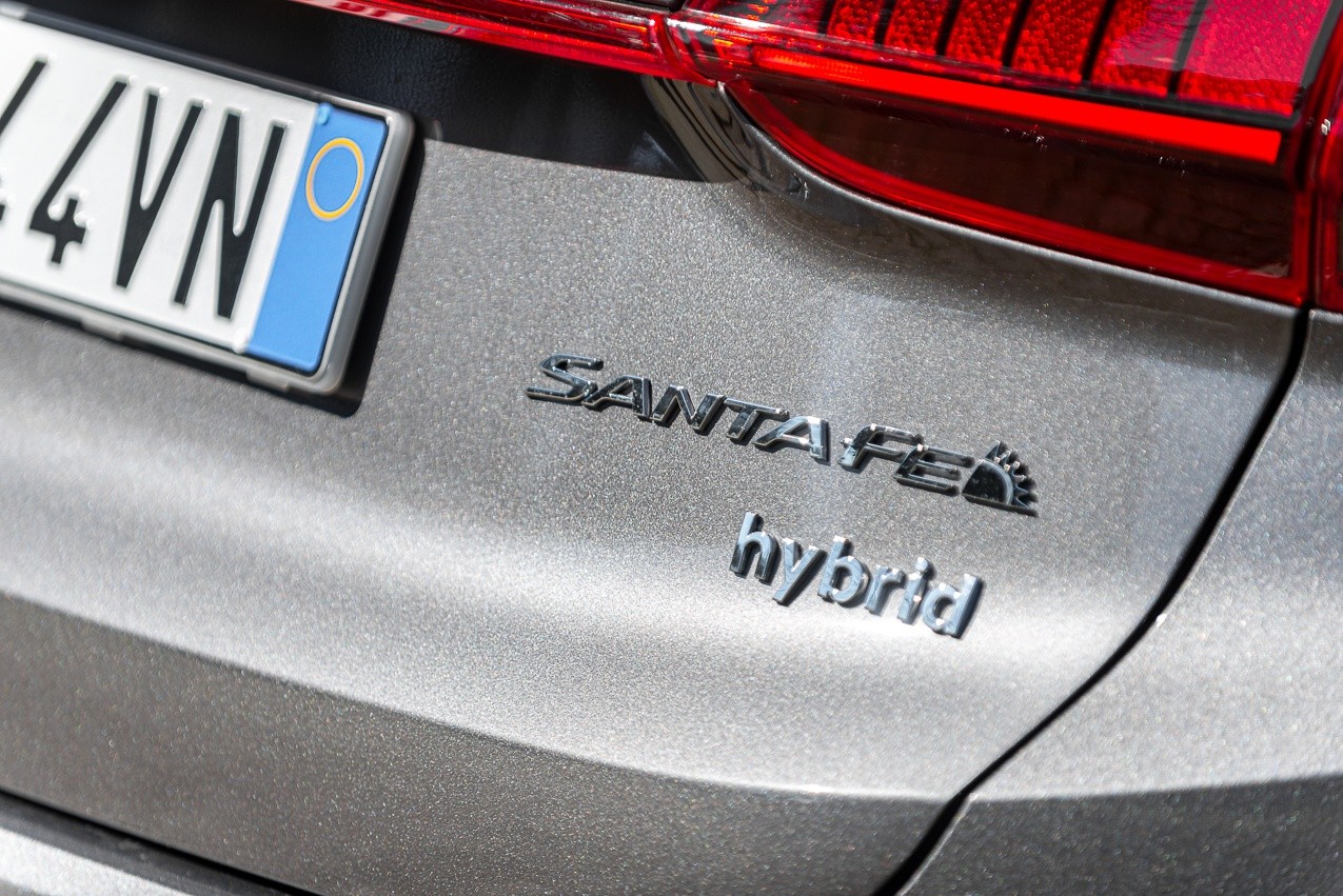 Hyundai Santa Fe 20th Anniversary 4WD: prova su strada