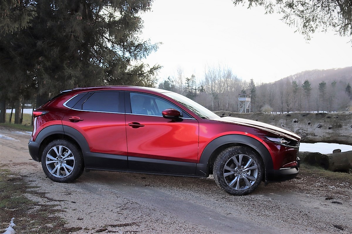 Mazda CX-30 SKYACTIV-G M HYBRID 6MT: la prova su strada