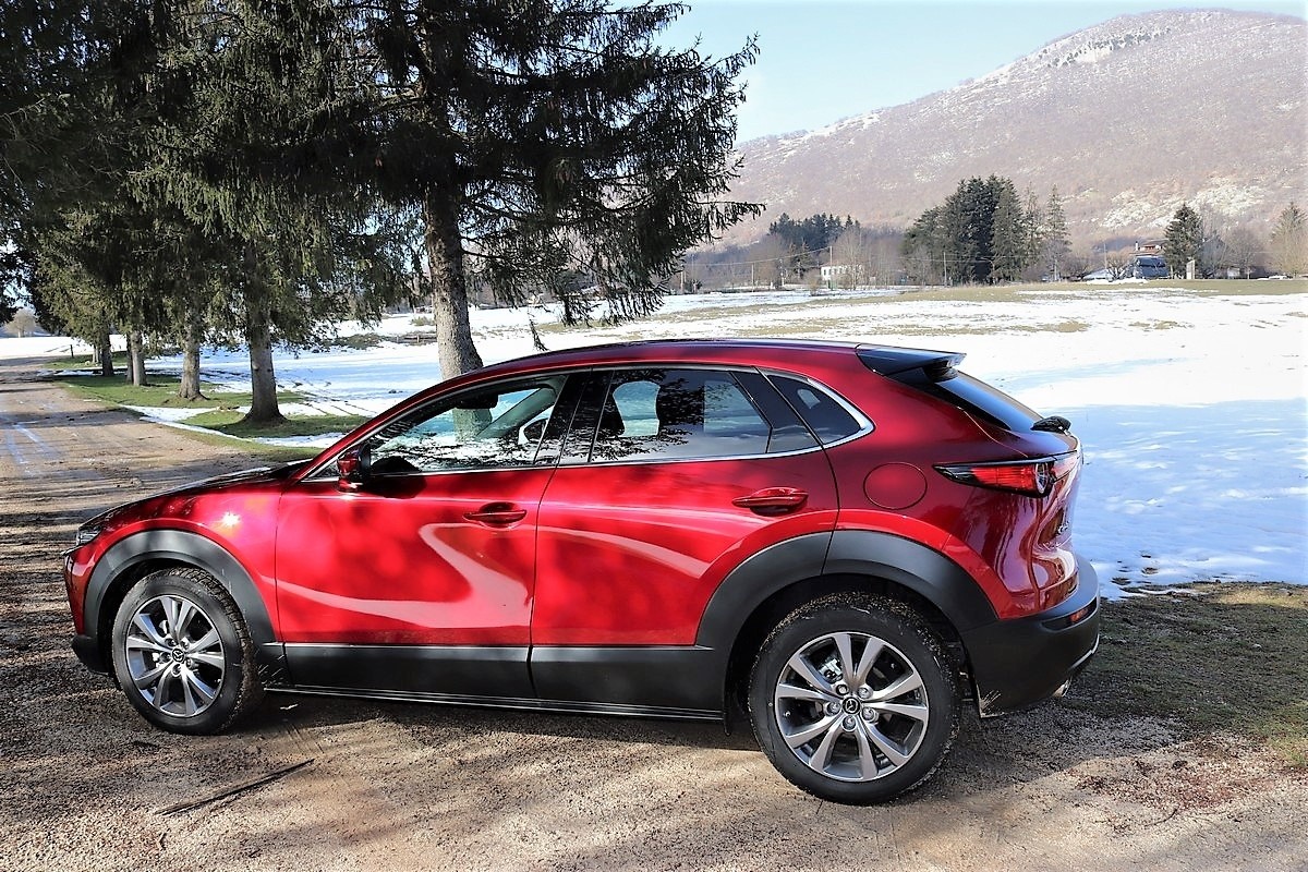 Mazda CX-30 SKYACTIV-G M HYBRID 6MT: la prova su strada