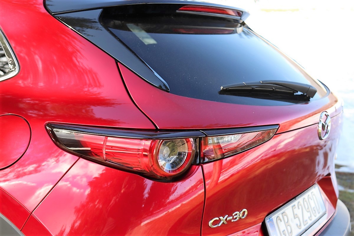 Mazda CX-30 SKYACTIV-G M HYBRID 6MT: la prova su strada