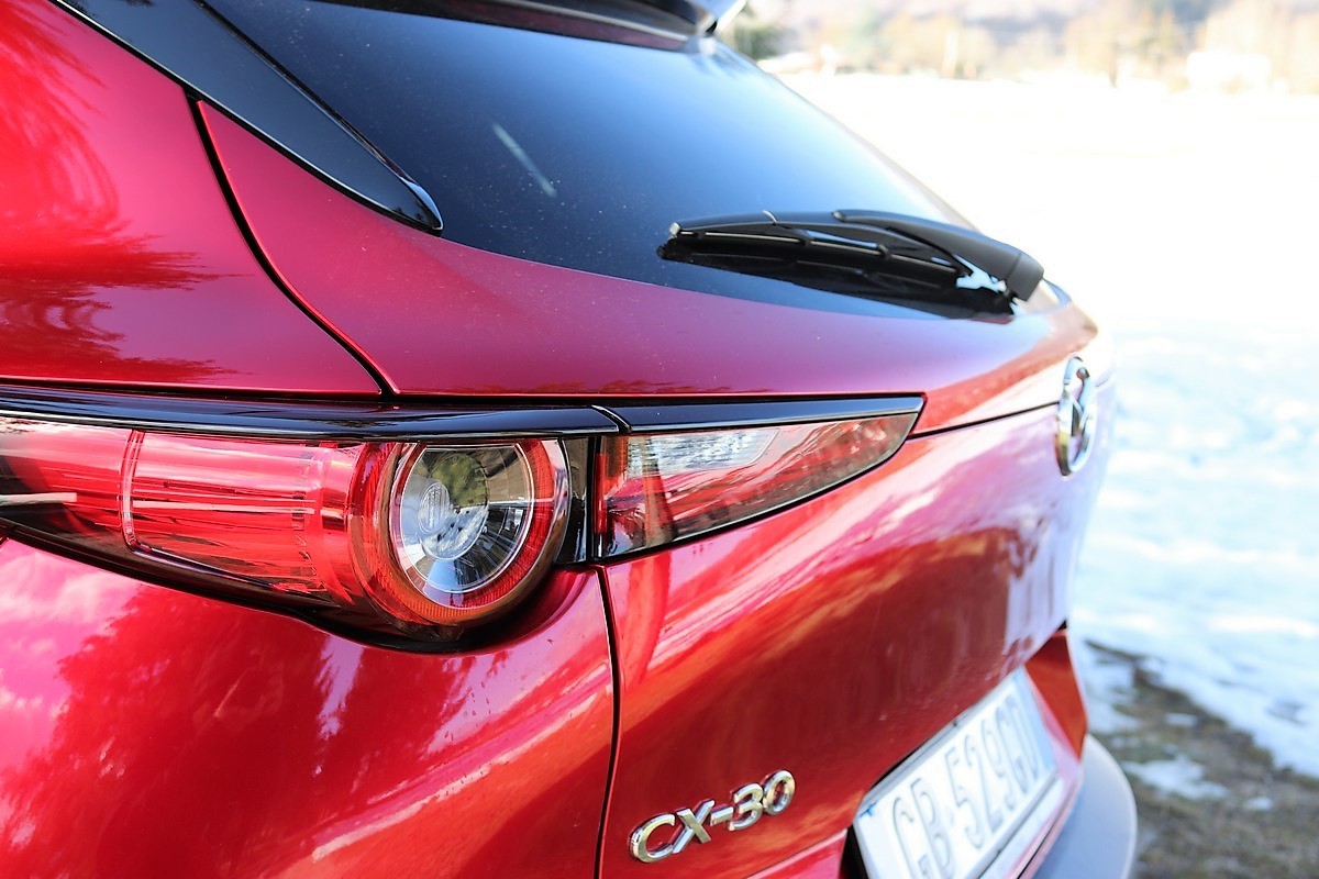 Mazda CX-30 SKYACTIV-G M HYBRID 6MT: la prova su strada