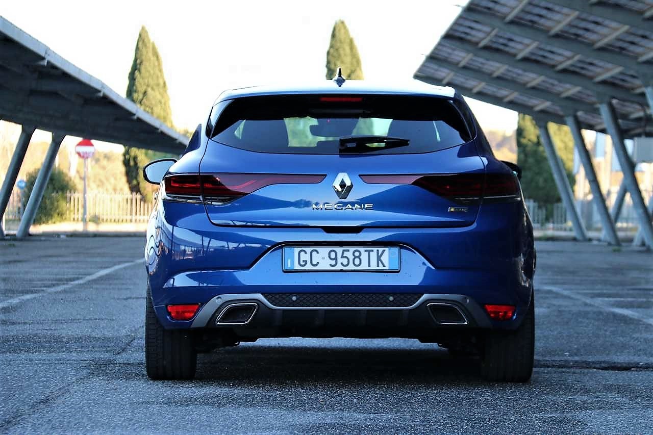 Renault Megane 1.3 TCe R.S. Line: la prova su strada