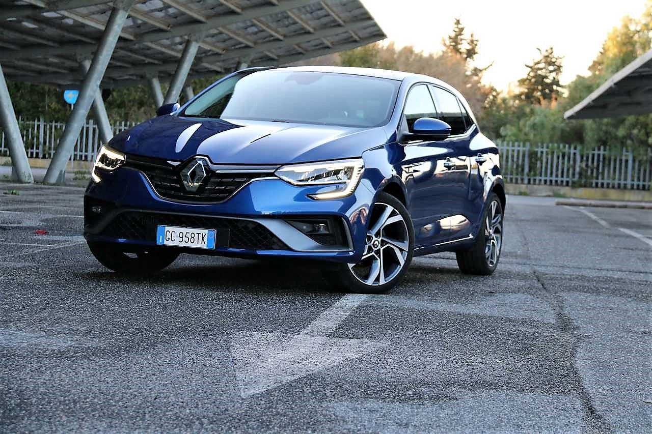 Renault Megane 1.3 TCe R.S. Line prova su strada