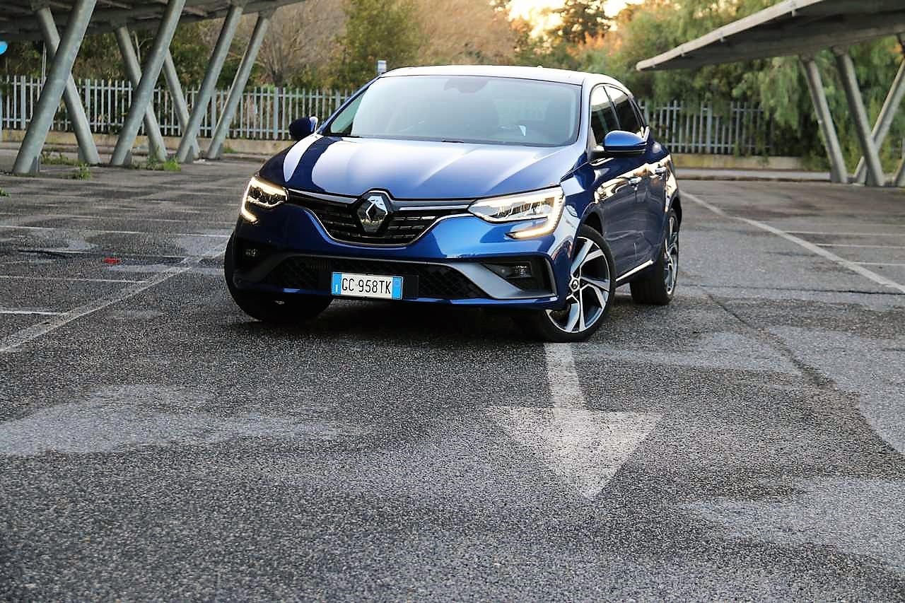 Renault Megane 1.3 TCe R.S. Line: la prova su strada