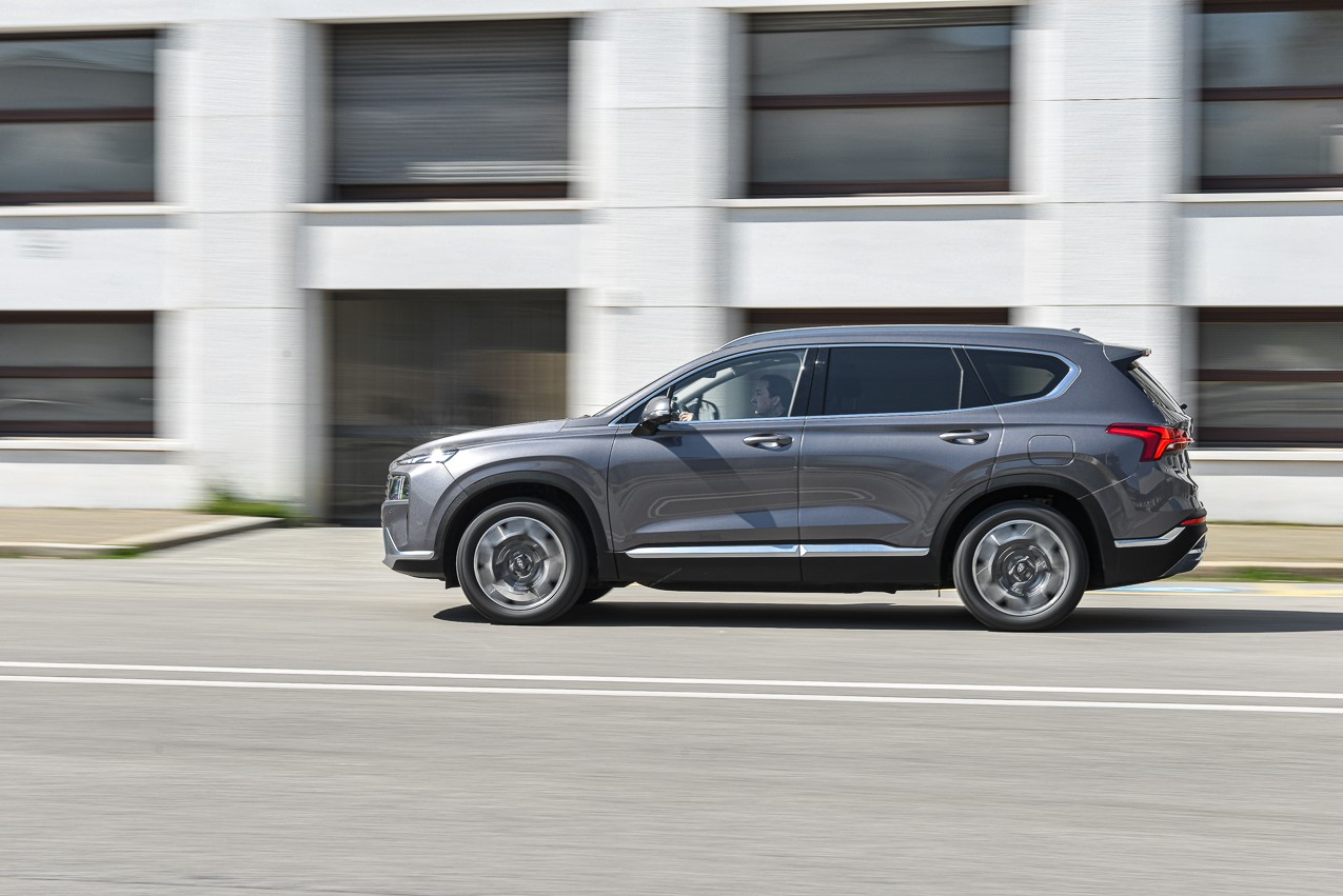 Hyundai Santa Fe 20th Anniversary 4WD: prova su strada