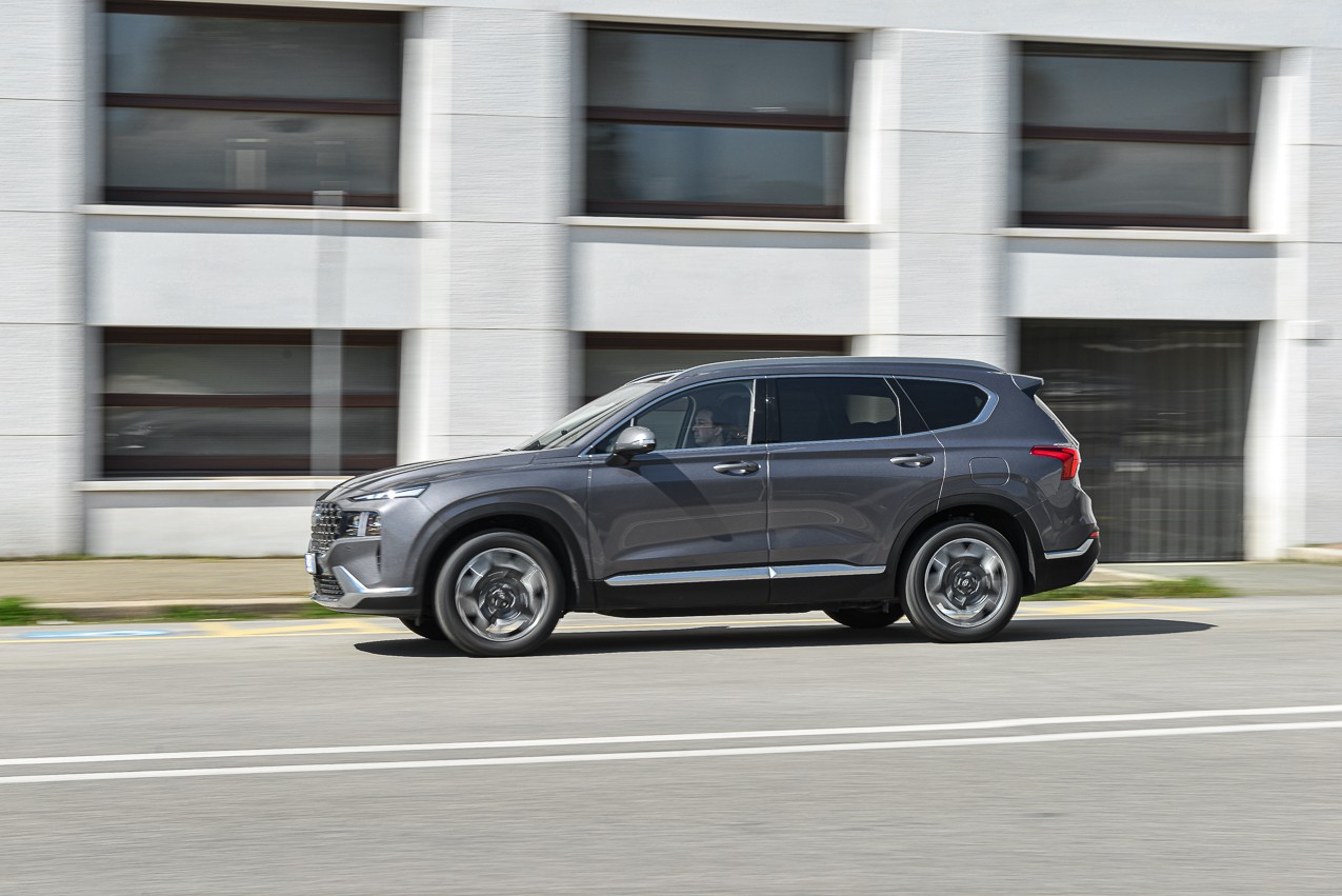 Hyundai Santa Fe 20th Anniversary 4WD: prova su strada