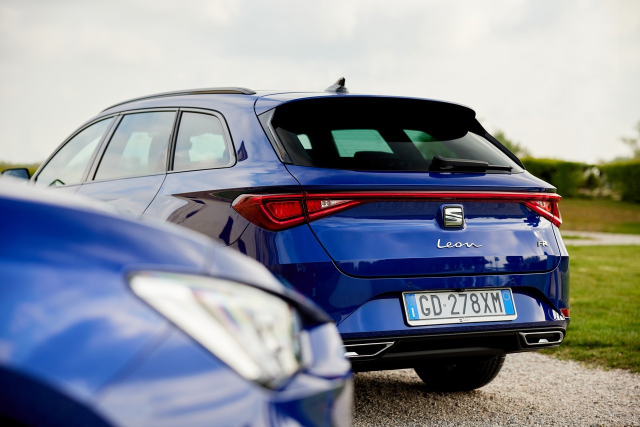 Seat Leon hatchback e Sportstourer TGI 2021: primo contatto