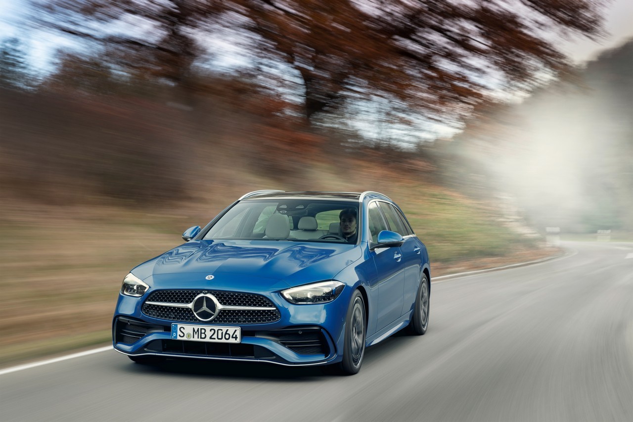 Mercedes Classe C berlina e Station Wagon 2021: immagini ufficiali