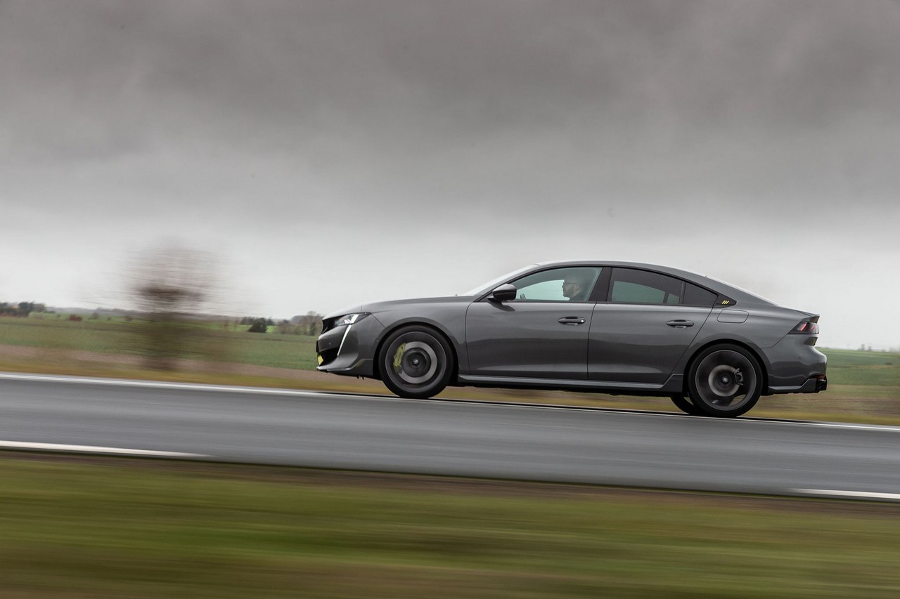 Peugeot 508 Peugeot Sport Engineered 2021: nuove immagini ufficiali