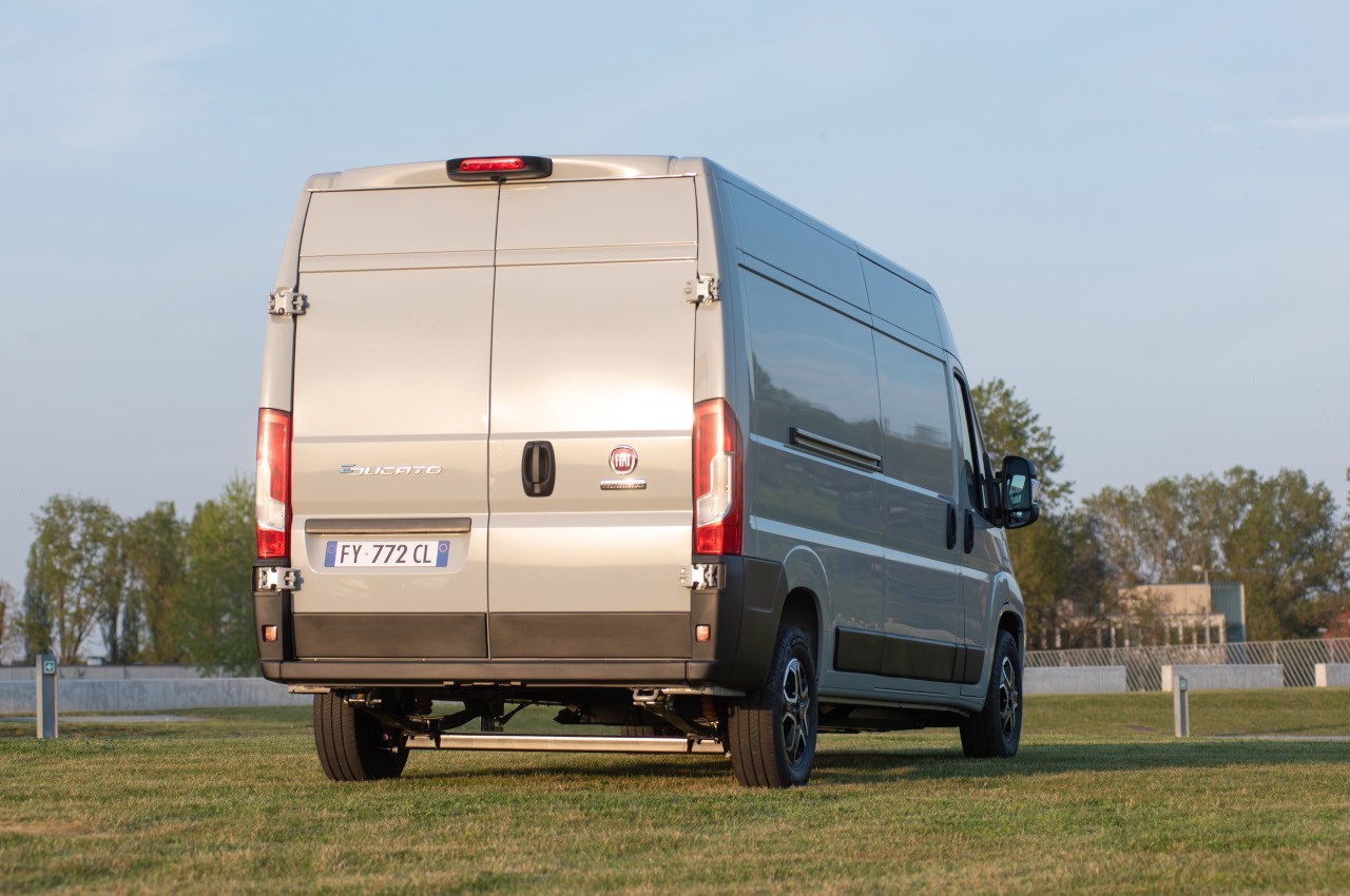 Fiat E-Ducato 2021: immagini ufficiali