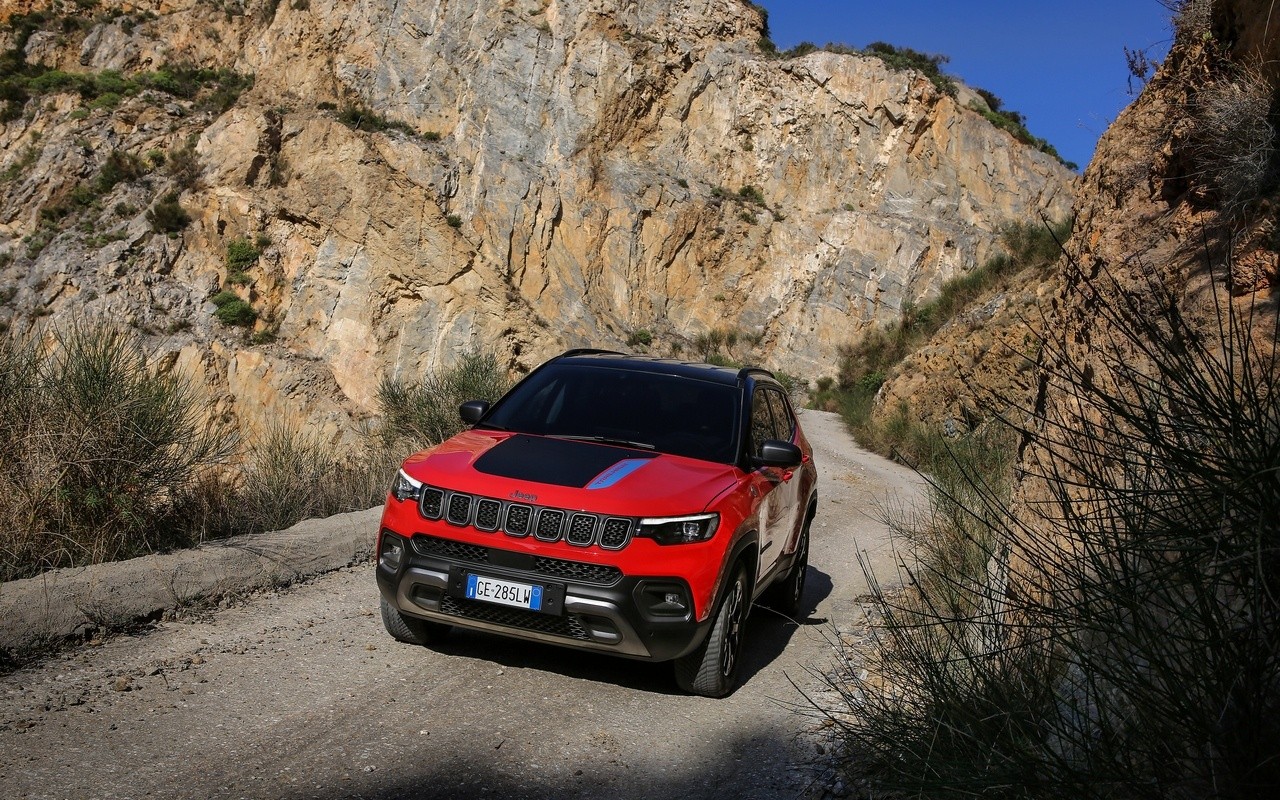 Jeep Compass 2021: nuove immagini ufficiali