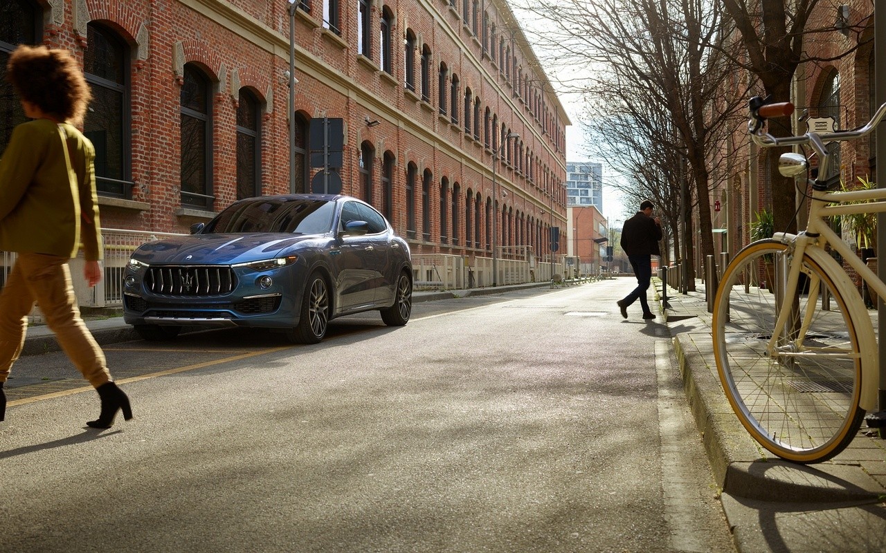 Maserati Levante Hybrid: le immagini ufficiali