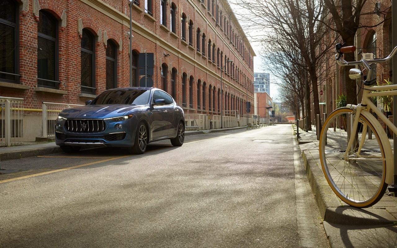 Maserati Levante Hybrid: le immagini ufficiali