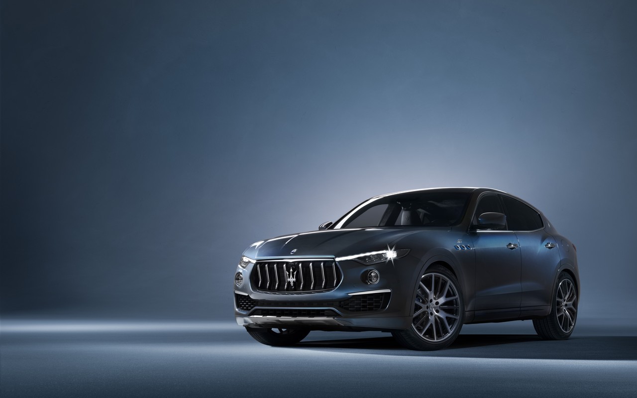 Maserati Levante Hybrid: le immagini ufficiali